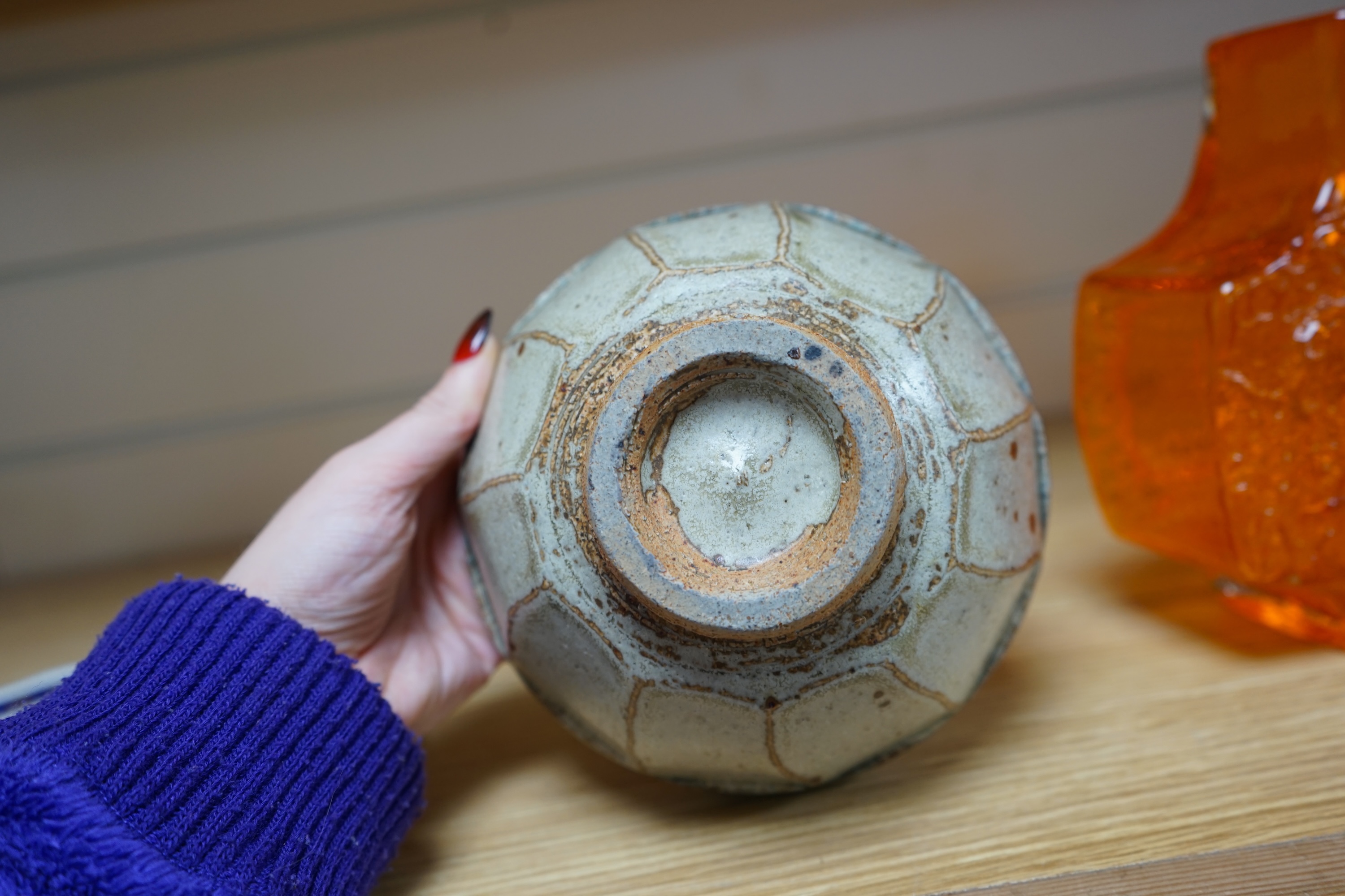 Richard Batterham (1936-2021), a Stoneware studio pottery Bowl, cut-sided, unmarked, 15.5cm in diameter. Condition - good